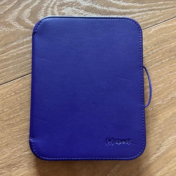 COPY - Nook by Barnes and Noble - Picture 2 of 3